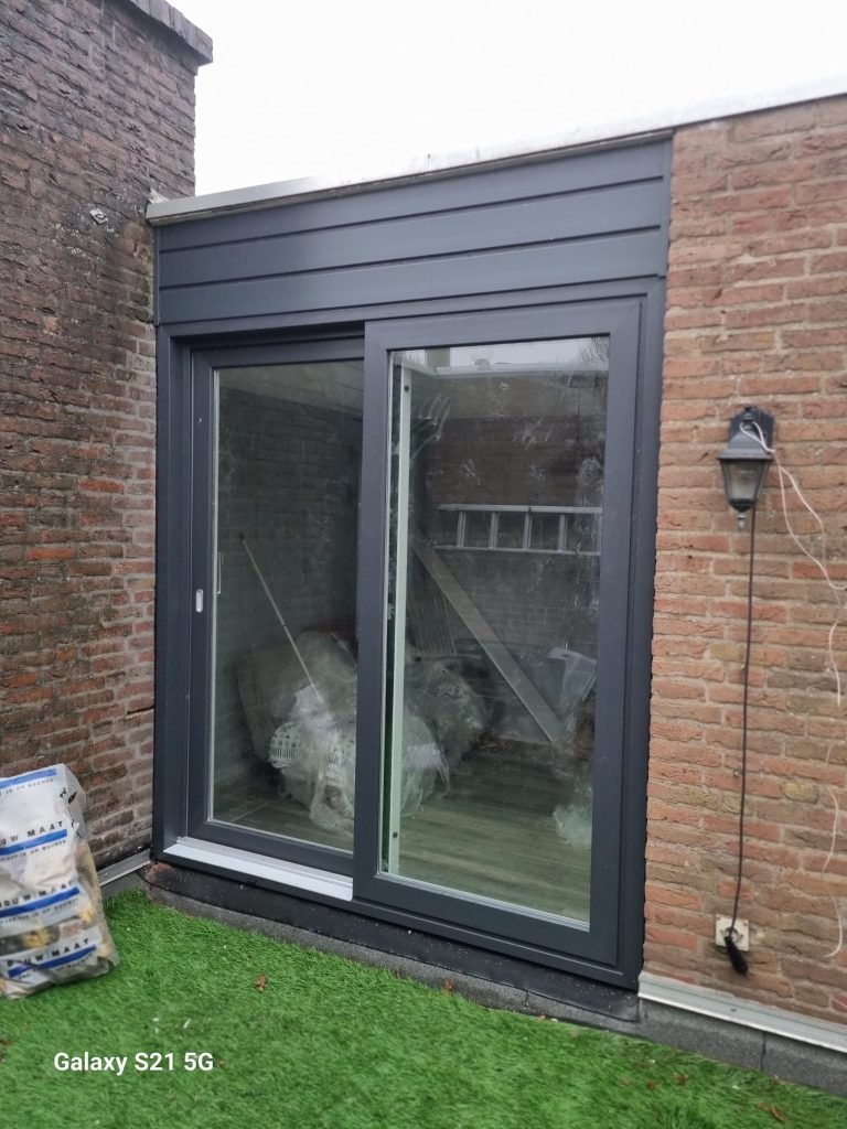 Volledig kunststof kozijn bij een woning in Breda